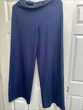 Navy Fabletics Wide-Leg Yoga Pants with Foldover Waist